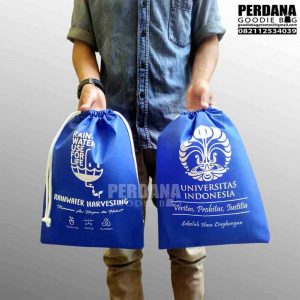 tas non woven rain water di jatiwaringin Q3649