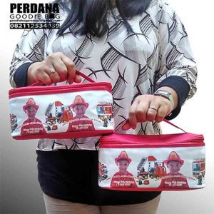 contoh goodie bag untuk ultah anak model kotak nasi by Perdana