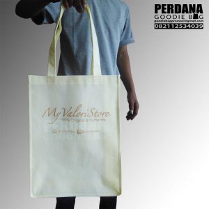 Tas jinjing spunbond cream Rinny Valori store Q3059