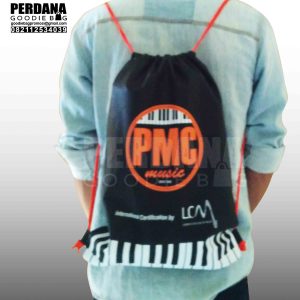 goodie bag serut spunbond kalibata 2138