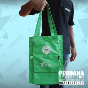 Tas jinjing Lipat Taslan Hijau Dompet Dhuafa Luth Fillah Q4155