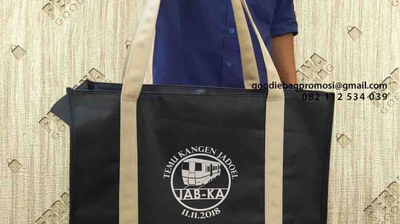 Tempat Bikin Goodie Bag Cepat dan Bagus